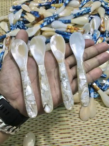 Natural nacre mother of pearl spoon elegant non-reactive shell utensil for high-end food <b>service</b> hotels - Product Image 3