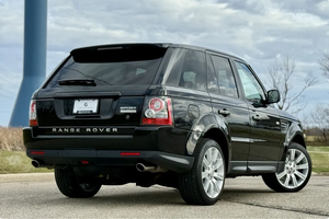 พร้อมขับขี่ - รถพวงมาลัยซ้ายมือสอง |   พวงมาลัยขวา |   รถยนต์แลนด์โรเวอร์ เรนจ์โรเวอร์ สปอร์ต ซูเปอร์ชาร์จ ปี 2010 ระยะทางวิ่ง 35,000 ไมล์ - Product Image 3