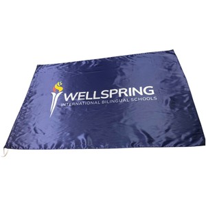 Drapeau en forme de goutte d'eau en satin SSG GROUP, mât en aluminium, impression numérique, bannière promotionnelle durable - Product Image 4
