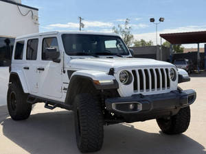 (F&H) Jeep Wrangler Unlimited Sahara 4x4 4dr SUV Usado del 2019 - Product Image 2