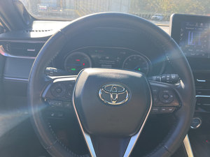 2024 Tacoma trailhunter SUV เบาะหนัง AWD ไฟ LED แบบพาโนรามาซันรูฟ - Product Image 6