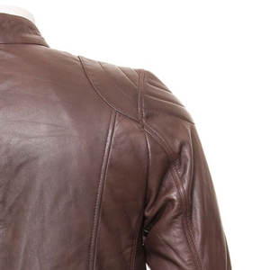 เสื้อแจ็คเก็ตหนังวัวแท้แบบ OEM ราคาดีที่สุดสำหรับผู้ชาย สไตล์ไฮสตรีท เหมาะสำหรับใส่ในฤดูหนาวและกิจกรรมกลางแจ้ง - Product Image 3
