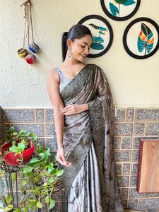 Qualité d'exportation indienne meilleure soie Rangoli avec Prizam imprimé Saree Blouse avec travail de fil avec travail de la pierre avec travail de la pierre à vendre - Product Image 5