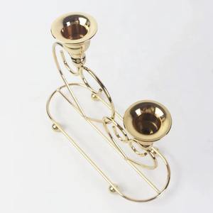 Elegante Portavelas de Corazón de Metal Dorado, Perfecto para Decoración de Mesa, Ambiente Romántico y Celebración, de la India - Product Image 2