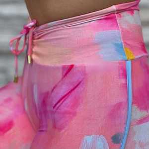 Pantalon de fitness taille haute sans couture en nylon spandex à séchage rapide Leggings de yoga élastiques de sport de hanche sexy pour adultes vente en gros - Product Image 4