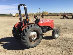 Tracteur agricole à roues Massey Ferguson 2605 Diesel multifonctionnel 90 CV de 2007 pour moteur, transmission et pompe - Product Image 5