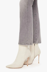 Jeans en denim pour femmes de haute qualité et vêtements décontractés, style tendance, prix raisonnable et vente en gros de jeans en denim lavés - Product Image 5