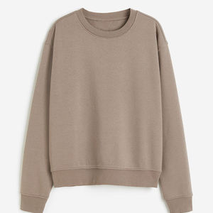 Vente en gros de vêtements de sport respirants imprimés avec logo personnalisé pour femmes, ensemble de shorts 100% coton, sweatshirts, shorts et badges de décoration pour l'hiver - Product Image 4