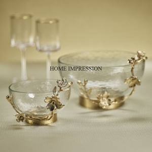 Dernière nouvelle tendance modèle arrivée verre miroir fait bol de forme antique avec des feuilles en métal plaqué or robuste bol de créateur - Product Image 5