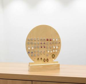 Moderno Soporte de Madera para Exhibición de Aretes, Organizador de Joyería, Exhibidor de Aretes para un Gran Número de Aretes - Product Image 1