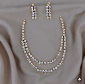 Conjunto de collar con acabado mate CZ para mujer, Ideal para ropa de fiesta, collar de desgaste mínimo de calidad superior de lujo con hermosos pendientes - Product Image 1