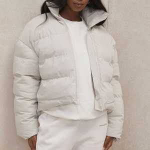 Custom 2022 Oversized Winter Puffer Bubble Coat para Hombres Señoras Chaqueta - Product Image 1