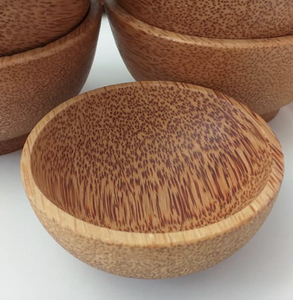 Tazón Decorativo de Madera de Coco para Exhibición y Presentación Culinaria, Artesanía Hecha a Mano en Vietnam - Product Image 5