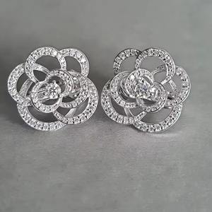 ต่างหูเงินประดับดอกไม้ ดีไซน์วงกลมซ้อนหรูหรา ประดับเพชรโมอิสซาไนต์ระยิบระยับ สำหรับผู้หญิง สวมใส่ได้ทุกวัน - Product Image 1