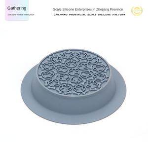 Bol à manger lent en silicone écologique pour chiens et chats avec conception anti-basculement Tampon à lécher à double usage Mangeoire antidérapante pour animaux de compagnie - Product Image 2