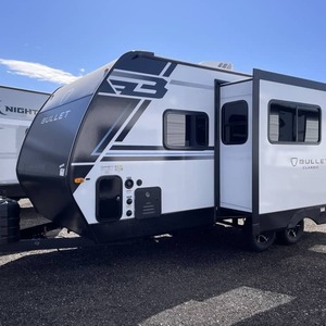 Nouvelle caravane de camping Keystone B-u-l-l-e-t C-l-a-s-s-i-c 18RBC 2026 à vendre pour le camping et les voyages - Product Image 1
