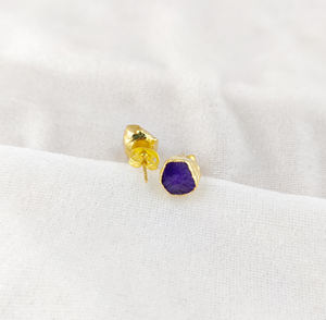 Boucles d'oreilles en améthyste brute naturelle, 8-10mm, or galvanisé, mois de février, guérison, pierre de naissance, améthyste, pierres précieuses - Product Image 4