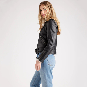 Chaqueta de motorista de piel de oveja genuina para mujer, forro acolchado transpirable, bolsillos exteriores con cremallera de cuero negro, opción OEM de temporada de invierno - Product Image 4