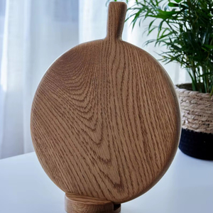 Planche à découper et plateau de service en bois - Durable, lavable au lave-vaisselle - Product Image 1