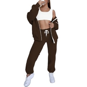 ชุดวอร์มผู้หญิงขายส่ง แบบสองชิ้น ผ้าฝ้ายฟลีซ 100% ระบายอากาศดี สไตล์ดิสเทรส สำหรับฤดูหนาว คุณภาพสูง พร้อมโลโก้ ไซส์ปกติ - Product Image 5