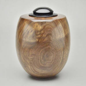 Urna de madera de nogal negro americano para cenizas, urna de cremación para cenizas, urnas de madera para adultos - Product Image 1