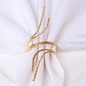 Rond de serviette élégant en or, accessoire de table élégant, parfait pour les mariages, les fêtes, les repas à la maison et les décorations de table de luxe. - Product Image 2