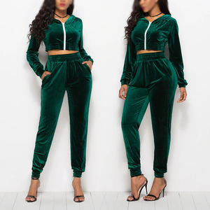 Sweat à capuche zippé personnalisé pour femmes, sweat-shirts et pantalons de survêtement en velours avec logo brodé imprimé, survêtement en velours, ensemble deux pièces - Product Image 4