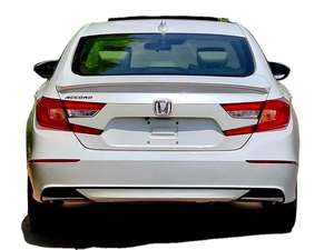 FAW 2024 d'occasion, berline 5 places, transmission automatique, moteur 4 cylindres, 100 CV, pneus R18, intérieur foncé en tissu, 55 000 KM, conduite à gauche/droite - Product Image 3