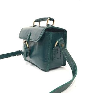 Sac en cuir fait main de haute qualité Mini bandoulière structuré en vert foncé avec poignée Artisan fabriqué en Indonésie - Product Image 6