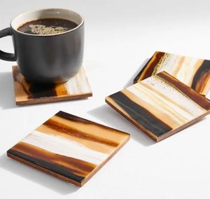 Ensemble de sous-verres en résine époxy de qualité colorée avec effet océan Dessous de verre rond carré décoratif en résine époxy par Craftsy Home - Product Image 1