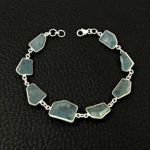 La pulsera de cadena étnica de plata de ley sólida 925 viene con pulseras Bohemias de piedras preciosas aguamarina para venta al por mayor - Product Image 1