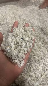 Gránulos de Película de LDPE Reciclada, Grado de Película Soplada, Resistencia Química y Antiestática, Material Plástico Reciclado para Aplicaciones de Fibras - Product Image 2