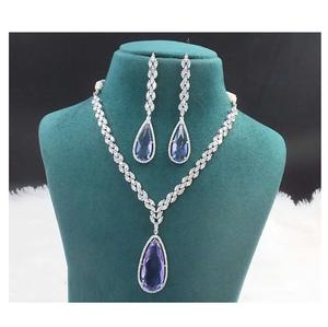 Elegante conjunto de joyería AD de alta calidad para ocasiones especiales Diseño elegante a un precio asequible al por mayor de proveedor indio - Product Image 2