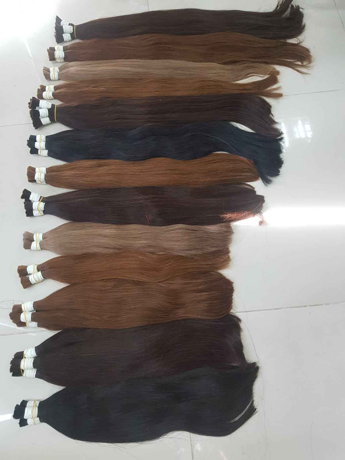 สีน้ำตาล