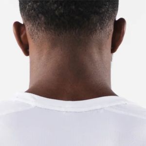 Camiseta de algodón blanco a la moda de alta calidad con logotipo personalizado para hombre, camiseta de entrenamiento para culturismo, camiseta sin mangas para gimnasio y fitness para hombre - Product Image 2