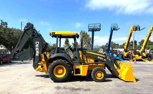 Retroexcavadora John Deere 310L de alto rendimiento con excelente durabilidad para construcción, económica, disponible ahora en stock. - Product Image 3