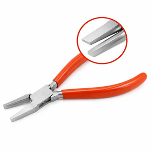MANAN INSTRUMENTS Pince à bijoux à bec plat de haute qualité 5 pouces (127 mm) en acier inoxydable à mâchoires lisses, poignée en PVC, taille personnalisable - Product Image 1