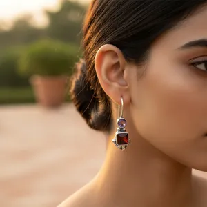 Boucles d'oreilles pendantes vintage en argent tibétain avec grenat et améthyste, design géométrique pour femme, bijoux de mariage - Product Image 1