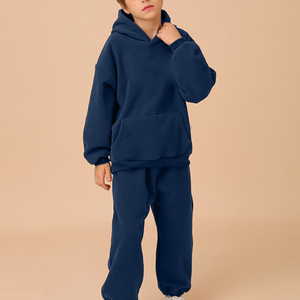 Premium 100% algodón sólido liso pulóver niños chándal conjunto de dos piezas de ropa deportiva con capucha de invierno para niñas y niños - Product Image 2