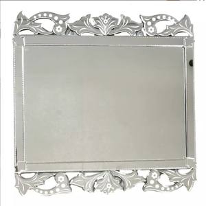 Miroir mural en verre fait à la main de forme rectangulaire haute vente décorative pour chambre salon hôtel - Product Image 1