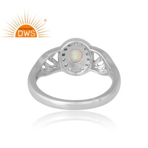 Nouveau Trenging Design Bague en argent sterling 925 avec opale éthiopienne naturelle et topaze blanche Fabricant de bijoux personnalisé - Product Image 2