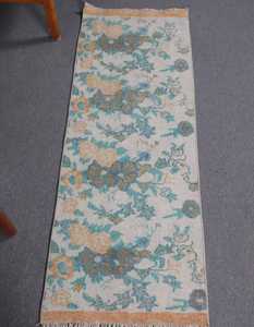 Tapis en laine beige noué à la main floral Oushak Runner d'Anatolie vintage pour la cuisine tapis et ensembles turcs - Product Image 3