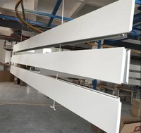 Bande de finition en aluminium personnalisable en gros pour la décoration des joints de plafond des bâtiments de grande hauteur