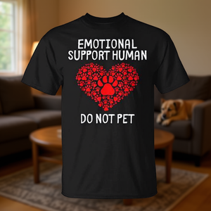 Camiseta de apoyo emocional para humanos, diseño de corazón con huellas de patas, color negro - Product Image 3