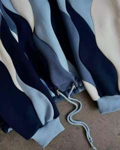 ชุดเสื้อผ้าแนวสตรีทผ้าคอตตอนแบบลำลองสำหรับผู้ชายชุดเสื้อผ้าแฟชั่นแบบสวมศีรษะของ100% ผลิตตามสั่ง - Product Image 3