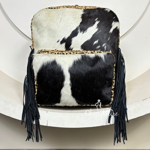 Sac à dos en cuir de vache véritable de haute qualité personnalisé avec franges, imprimé léopard en peau de vache, sac à langer bohème, style western, sacs de voyage - Product Image 1