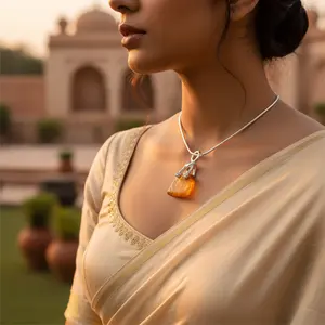 จี้ห้อยคอทำมือ ชุบโรเดียม เงินแท้ 925 ประดับอำพันและพลอยอะเมทิสต์ - Product Image 3