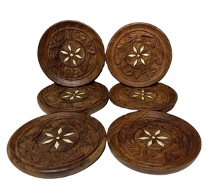 Sous-verres en bois antiques avec un savoir-faire haut de gamme et une convivialité polyvalente d'Inde - Product Image 4