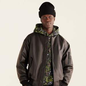 Men's High Quality Genuine Leather <b>Jacket</b> Premium Bomber Style for Comfort Casual Wear in Solid <b>Pattern</b> for Outdoor Adventures - Product Image 1