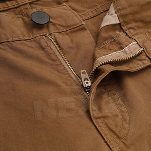 Pantalones Cargo informales para hombre al mejor precio, diseño personalizado de algodón hecho para uso en exteriores con cierre de mosca de botón, grosor ligero - Product Image 5